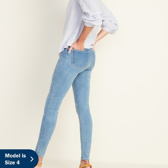 🥰 2/$25 Old Navy Rockstar Jeggings - Picture 6 of 7